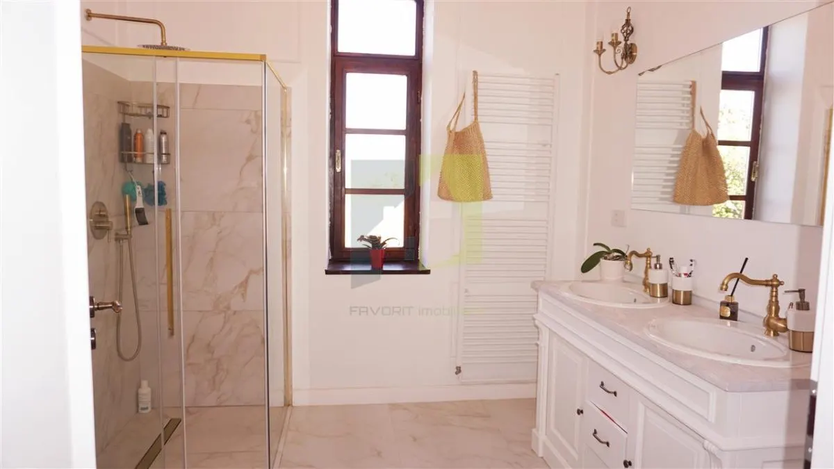 Casa tip conac de vanzare in Malu Mare - 0% comison cumparator - foto 19