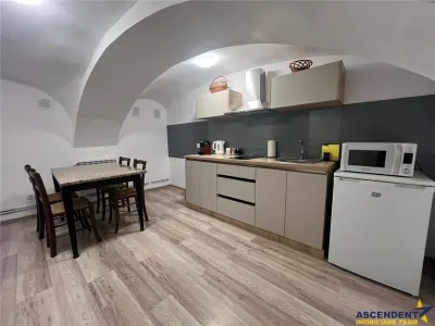 Apartament in casa, Ultracentral, Brasov - foto 4