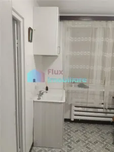 Apartament cu 2 camere zona centrala - foto 10