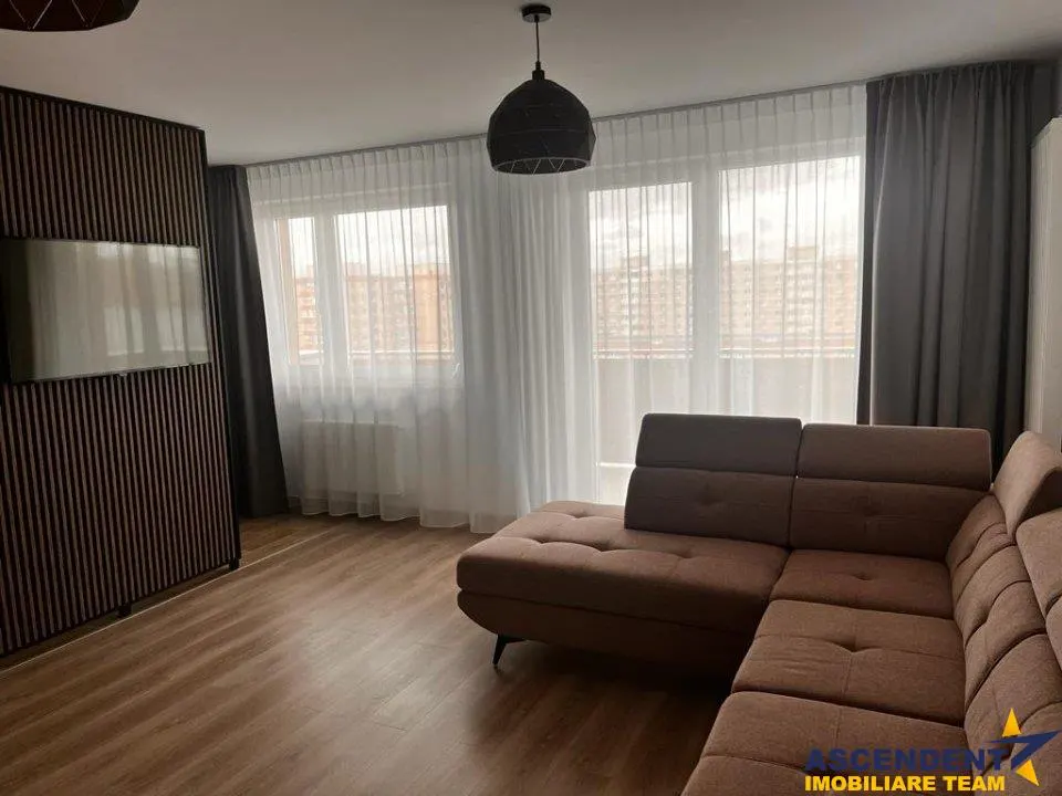Elegant, Mobilat, utilat, terasa, loc parcare, Urban Plaza, Astra, Brasov - foto 1