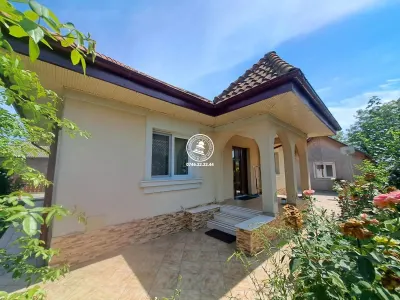 Vila de vanzare, Hermeziu - Trifesti