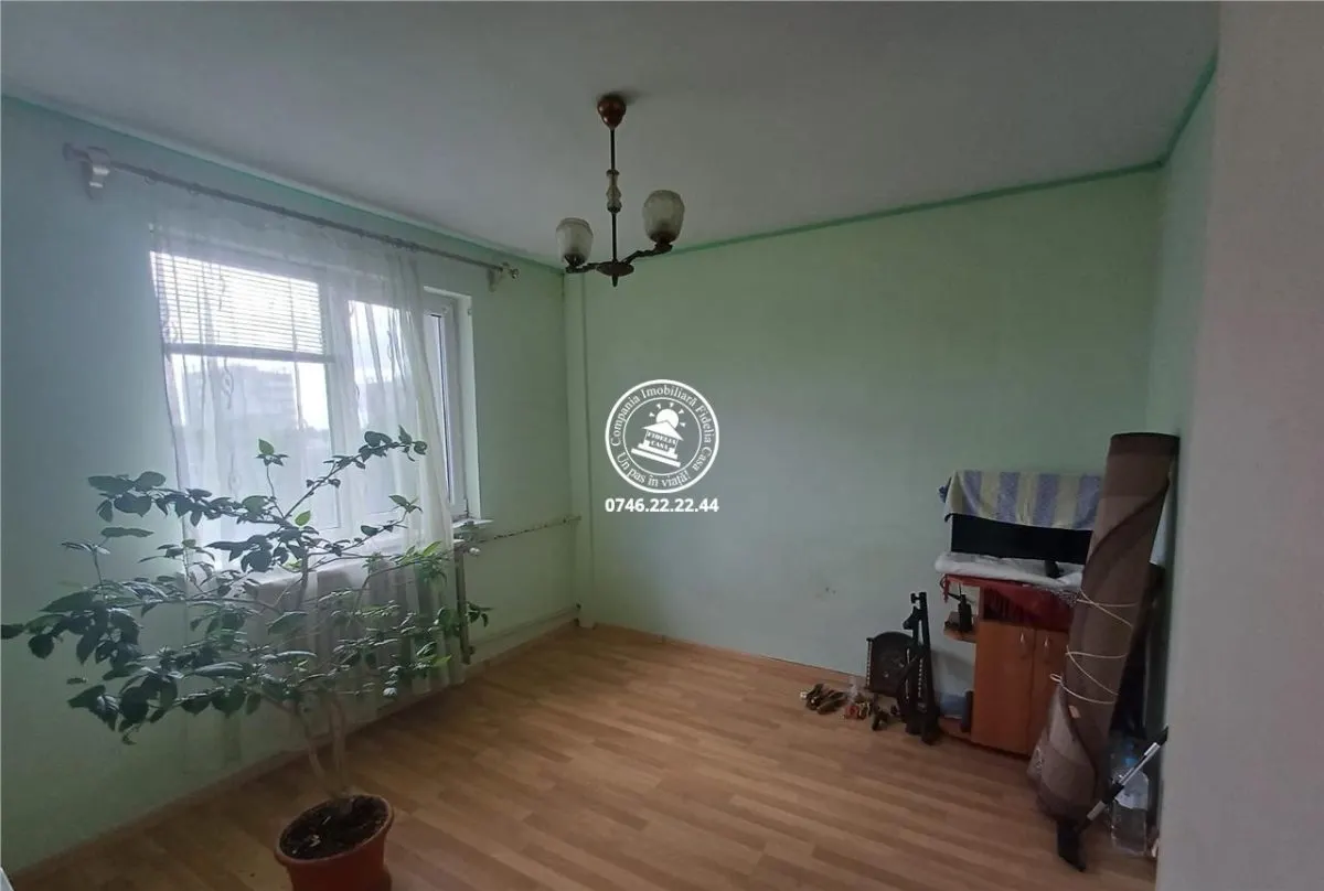 Apartament 2 camere  de vanzare  Tatarasi, - foto 1