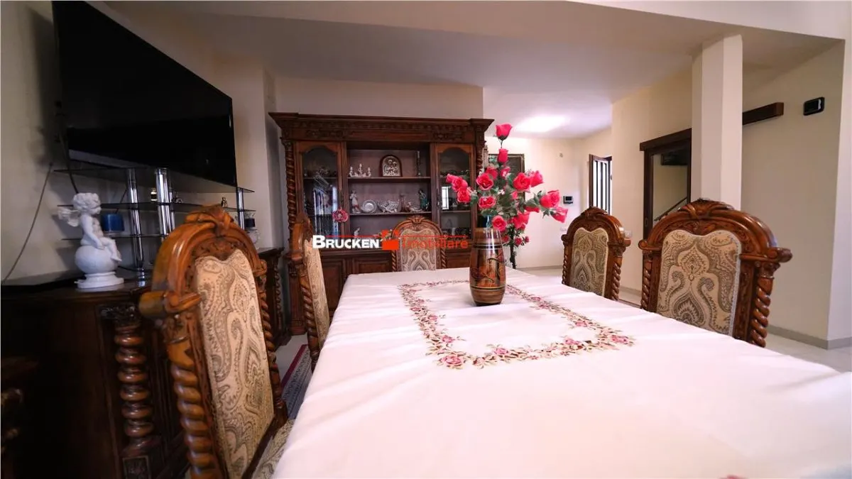 Casa P+M cu demisol | Zona Iosia, Oradea â€” 153,3 mp utili - foto 3