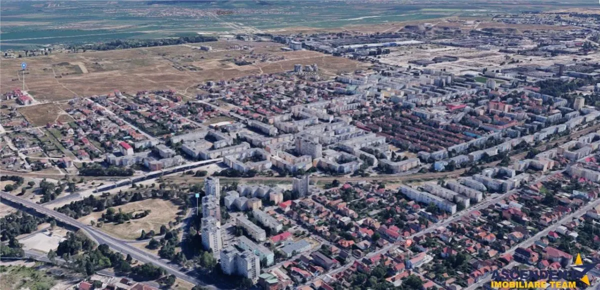 In zona, in plina expansiune, cu potențial de crestere valorica,la strada asfaltata, PUZ - foto 1