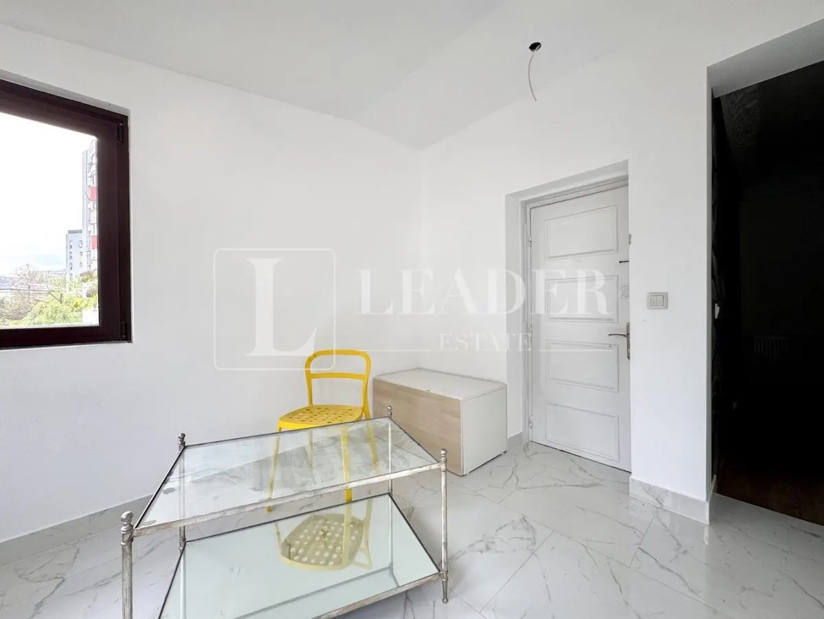 Stirbei Voda || Locuinta sau Birou | Apartament in vila cu 2 camere - foto 10