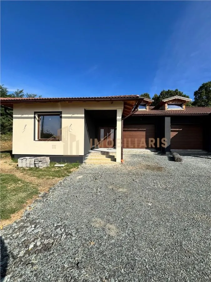 De vanzare- Duplex Tautii de Sus - foto 1