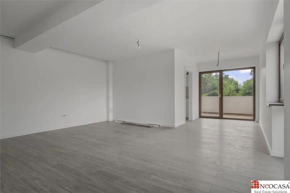 3 CAMERE// CURTE 100MP // LANGA PADURE SI VIITOUL METROU - foto 3