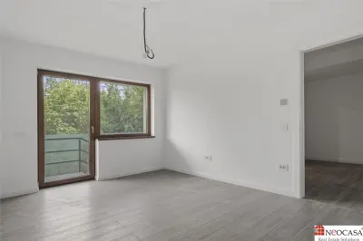 3 CAMERE// CURTE 100MP // LANGA PADURE SI VIITOUL METROU - foto 6