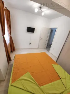 Apartament tip studio cu parcare la 1 km de mall Coresi - foto 5