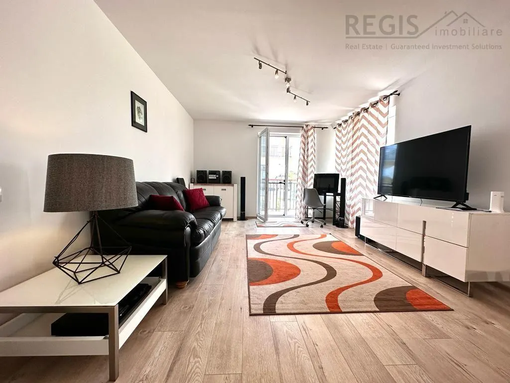 Apartament cu 3 camere de inchiriat, Brasov - foto 1
