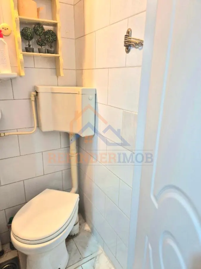 Apartament de vanzare cu 3 camere, zona Titan - Metrou Nicolae Grigorescu - foto 12