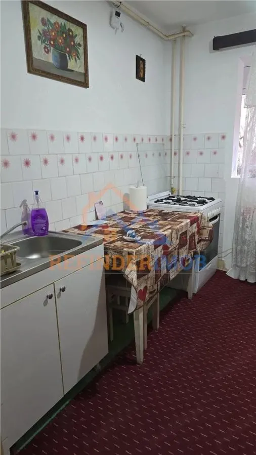 Aparatorii Patriei Metrou 3 camere decomandat etaj 2 - foto 4