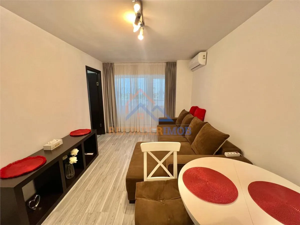 Vanzare apartament 2 camere Tineretului -Luminos si gata de mutare - foto 1