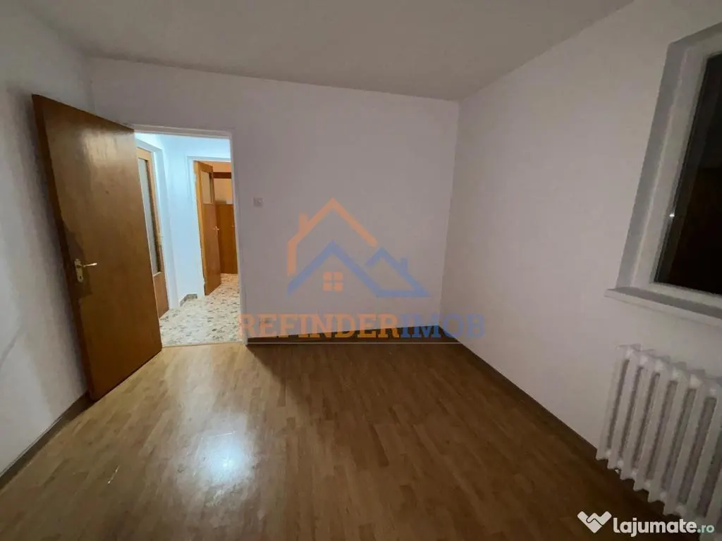 Ocazie apartament 2 camere zona Drumul Taberei - Plaza Romania, etaj  7, bloc 1976,  2 minute de Metrou - foto 3