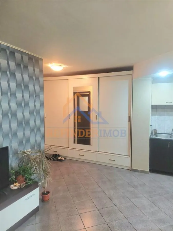 Garsoniera de vanzare, zona Nerva Traian - foto 4