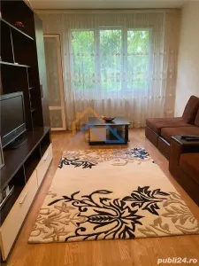 Apartament de 3 camere de vanzare, zona Titan - Bucuresti