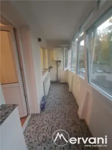Apartament cu 2 camere de vanzare - Zona Schelelor - foto 10