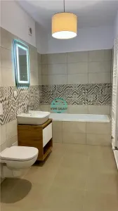Inchiriez apartament cu 2 camere in Complexul Maurer cu loc de parcare - foto 7