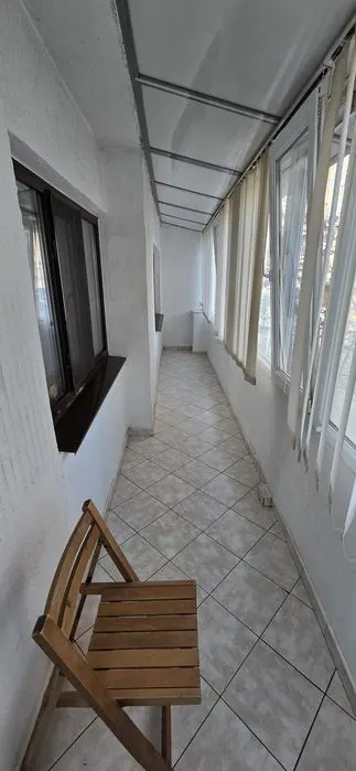 De inchiriat apartament cu o camera - foto 6