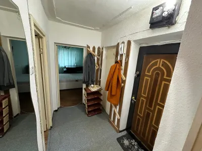 Apartament 3 camere de închiriat - Mircea cel Bătrân - foto 6