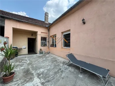 CASA CENTRALA | CURTE INDIVIDUALA | ORADEA - foto 11