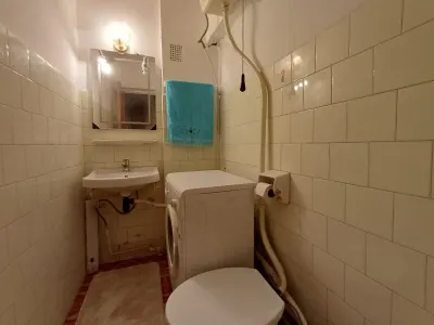 Apartament 3 Camere Decomandat - Blv Independenţei- 550 euro - foto 13