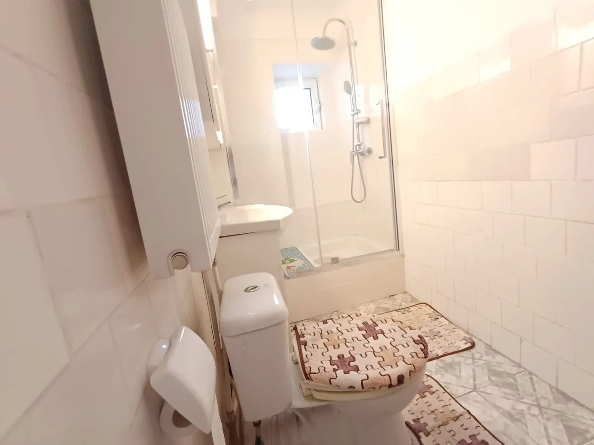 Apartament 3 Camere Decomandat - Blv Independenţei- 550 euro - foto 16