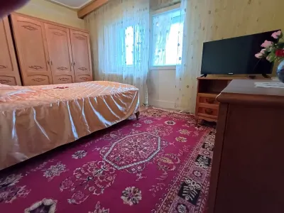 Apartament 3 Camere Decomandat - Blv Independenţei- 550 euro - foto 5