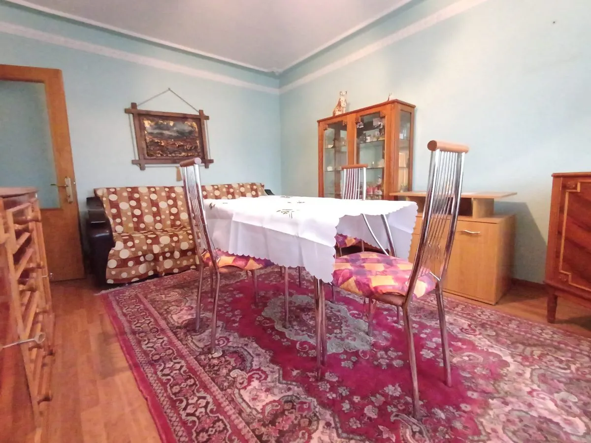 Apartament 3 Camere Decomandat - Blv Independenţei- 550 euro - foto 6