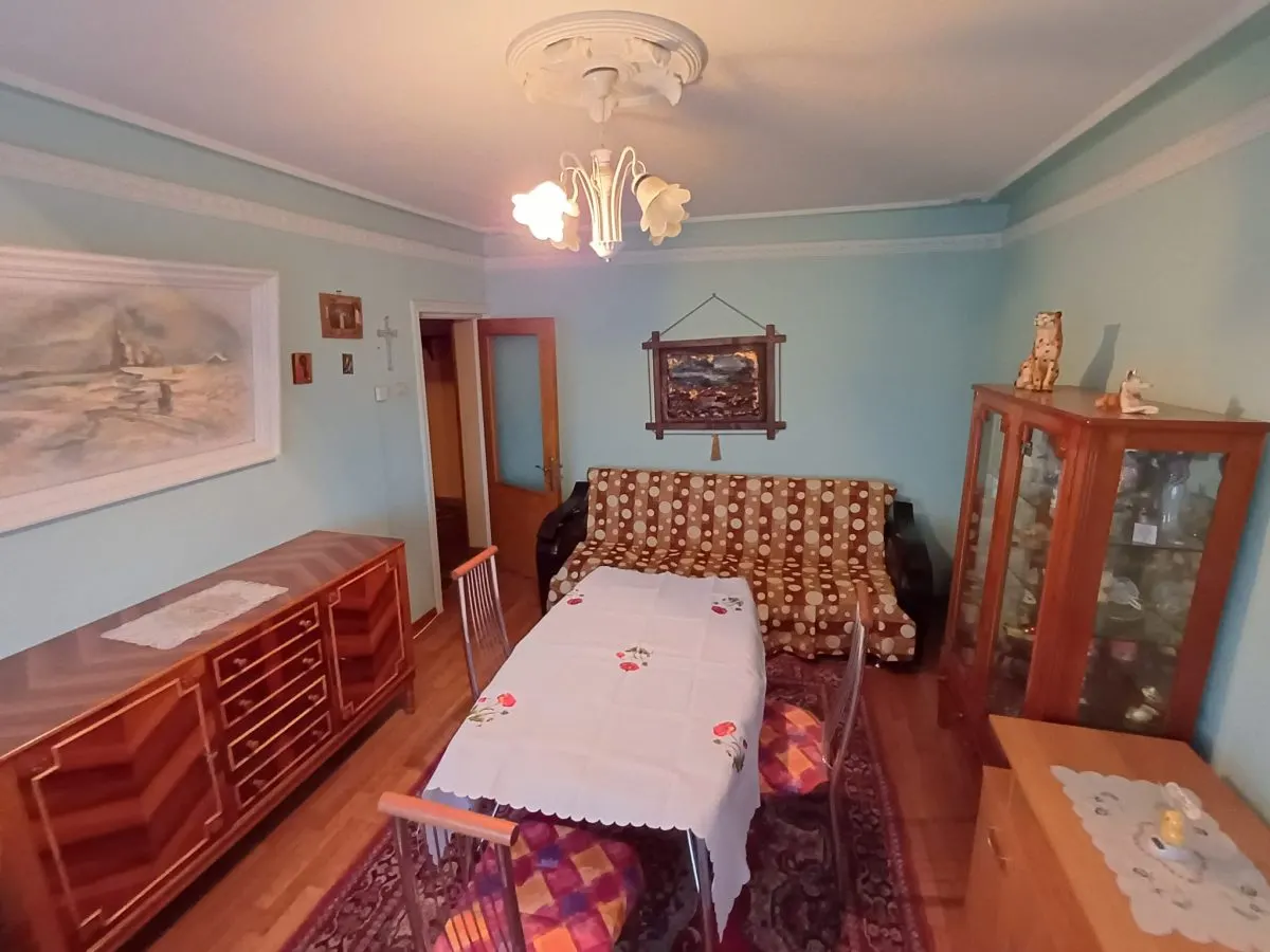 Apartament 3 Camere Decomandat - Blv Independenţei- 550 euro - foto 7