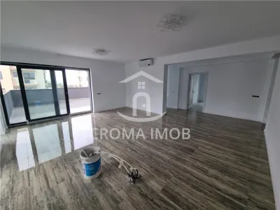 Vanzare Penthouse 4 camere in Ploiesti, zona Nord, Cartier Albert - foto 3