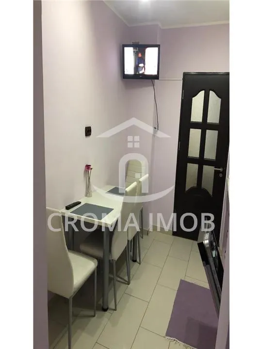 Apartament 3 camere de inchiriat in Ploiesti, zona 9 Mai - foto 8