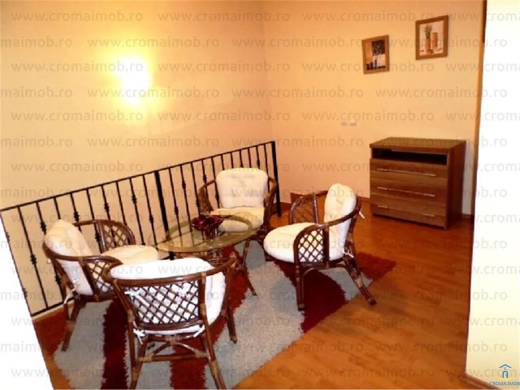 Inchiriere vila de lux 5 camere Exterior Est - foto 19