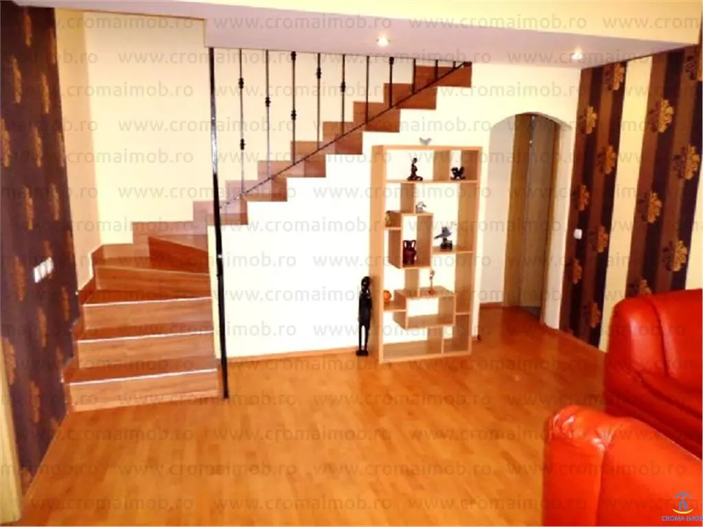 Inchiriere vila de lux 5 camere Exterior Est - foto 3