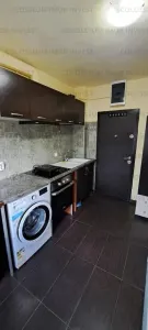 Camera de camin - zona Florilor - Brasov