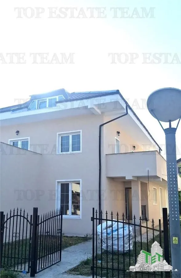 Oportunitate/ Vila spatioasa Familie/Complex  Crevedia - foto 1