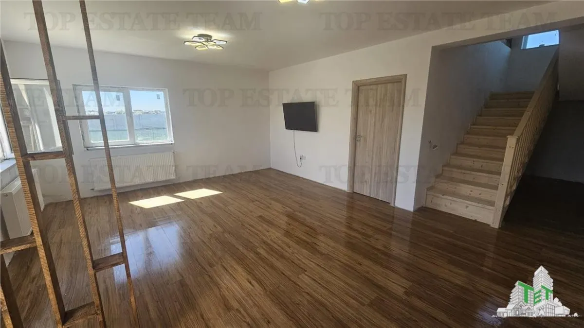 Vila 6 camere cu teren 500mp in Ciorogarla (posibilitate rate) - foto 14