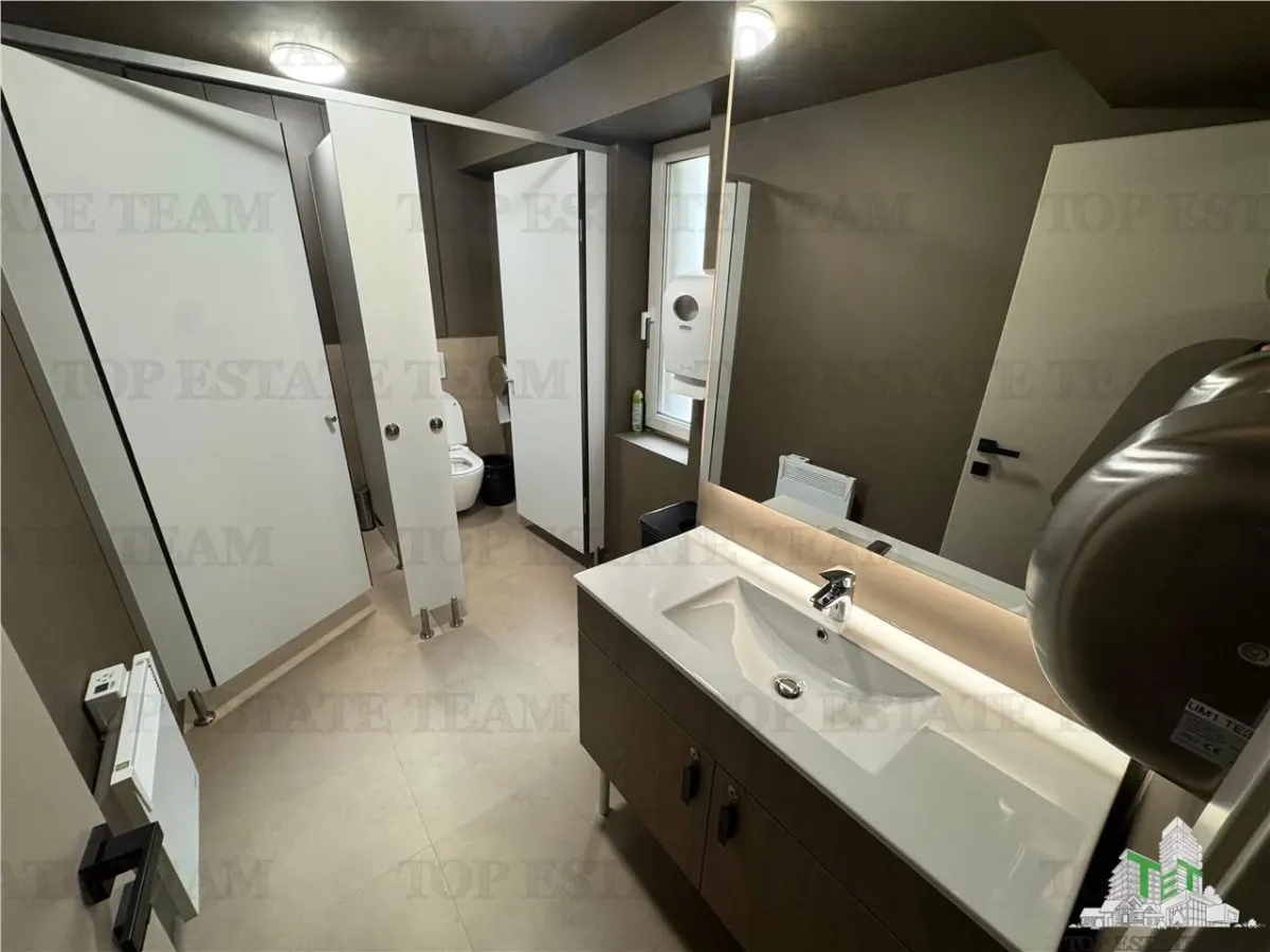 Oferta speciala  / Spatiu comercial de inchiriat langa metrou in Piata Victoriei - foto 7