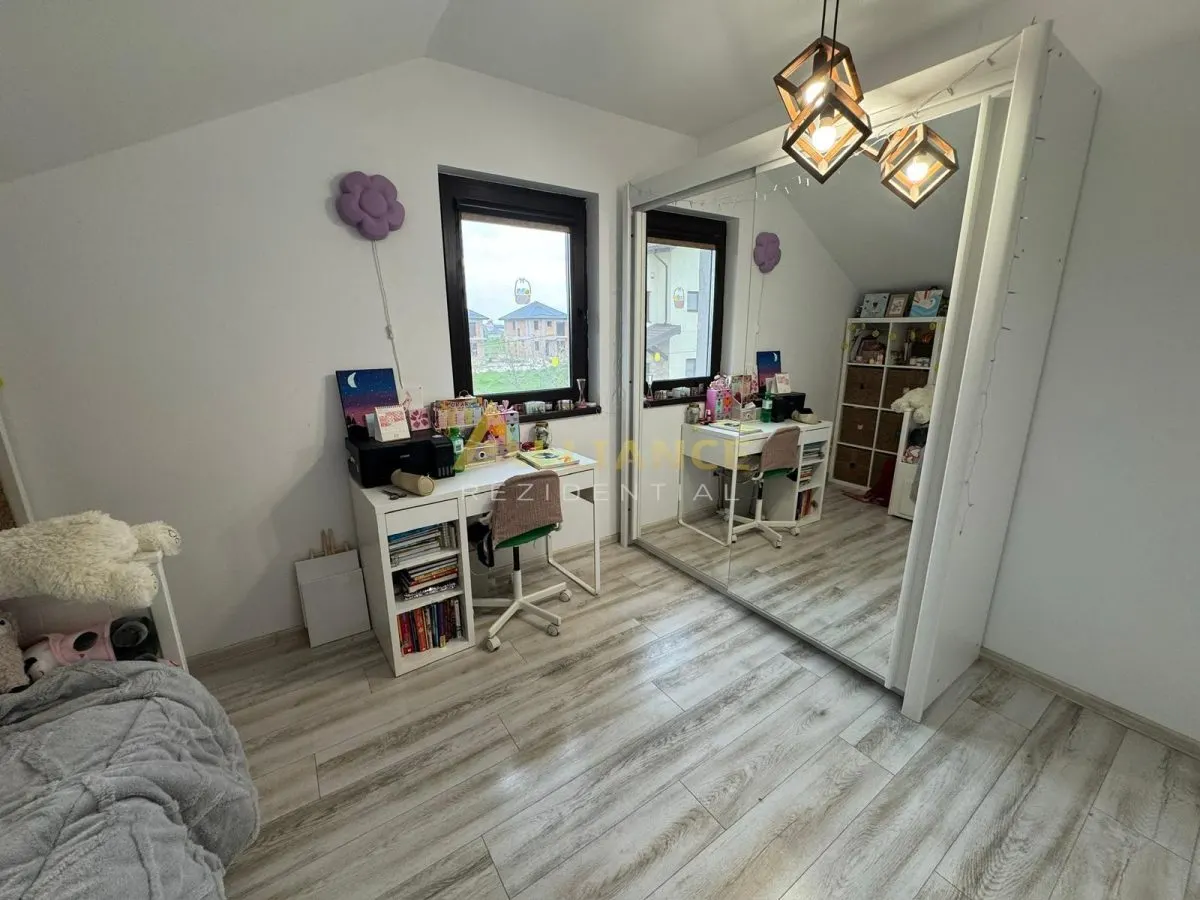 CASA INDIVIDUALA COMUNA BERCENI - foto 3
