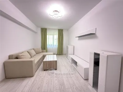 2 CAM BUCIUM INTABULAT PE IASI , GEAM LA BAIE, MOBILAT UTILAT - Iasi