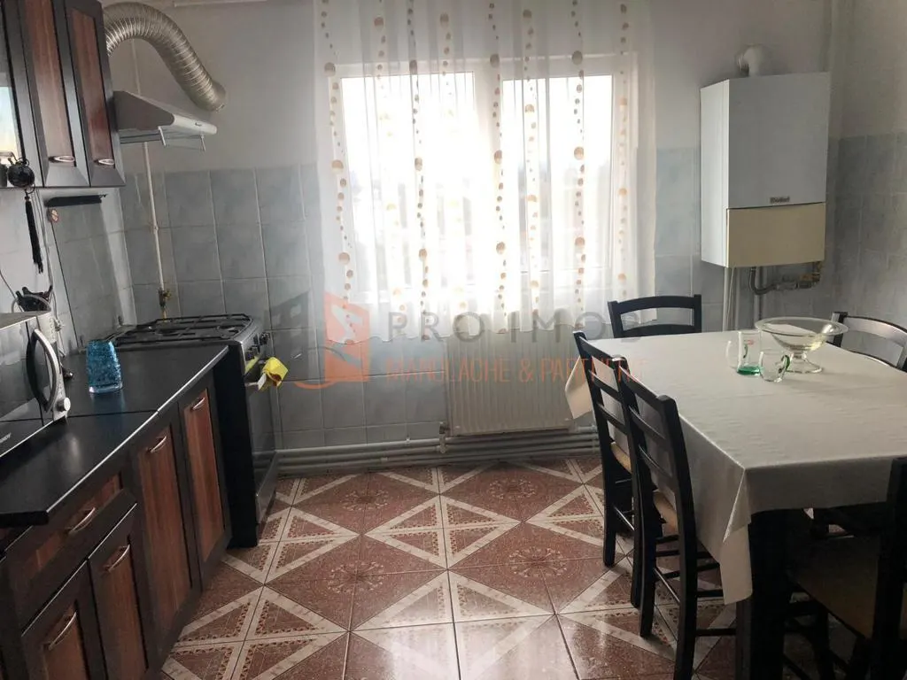 Apartament  3 camere cf 1 decomandat  zona Unirii Sud - foto 6