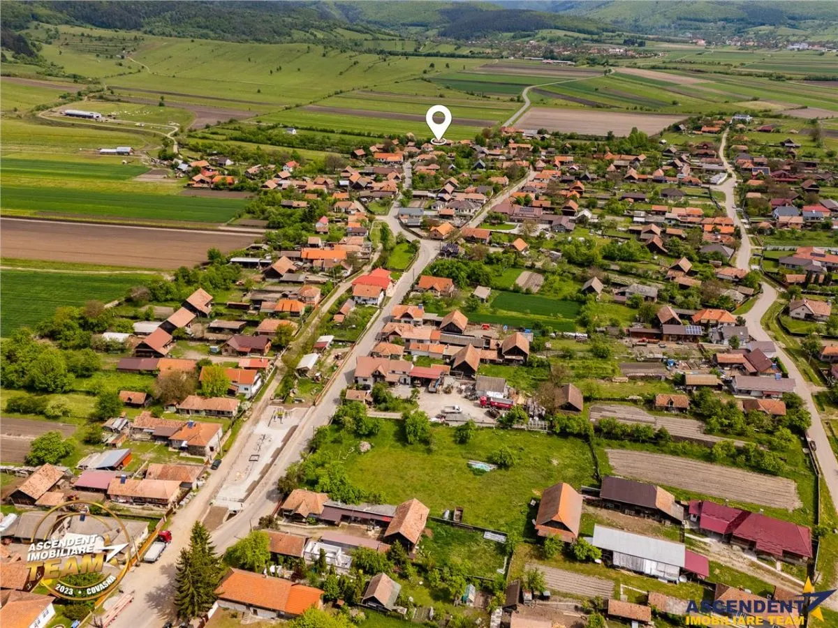 1.200mp teren si casa cu gradina inflorata, aproape de Targu Secuiesc: Belani - foto 6