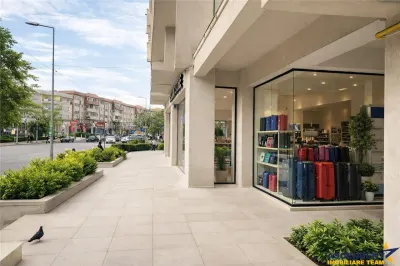 Spatiul Comercial, compartimentabil si in 3 unitati, cu acces separat, Central, Campina - foto 7