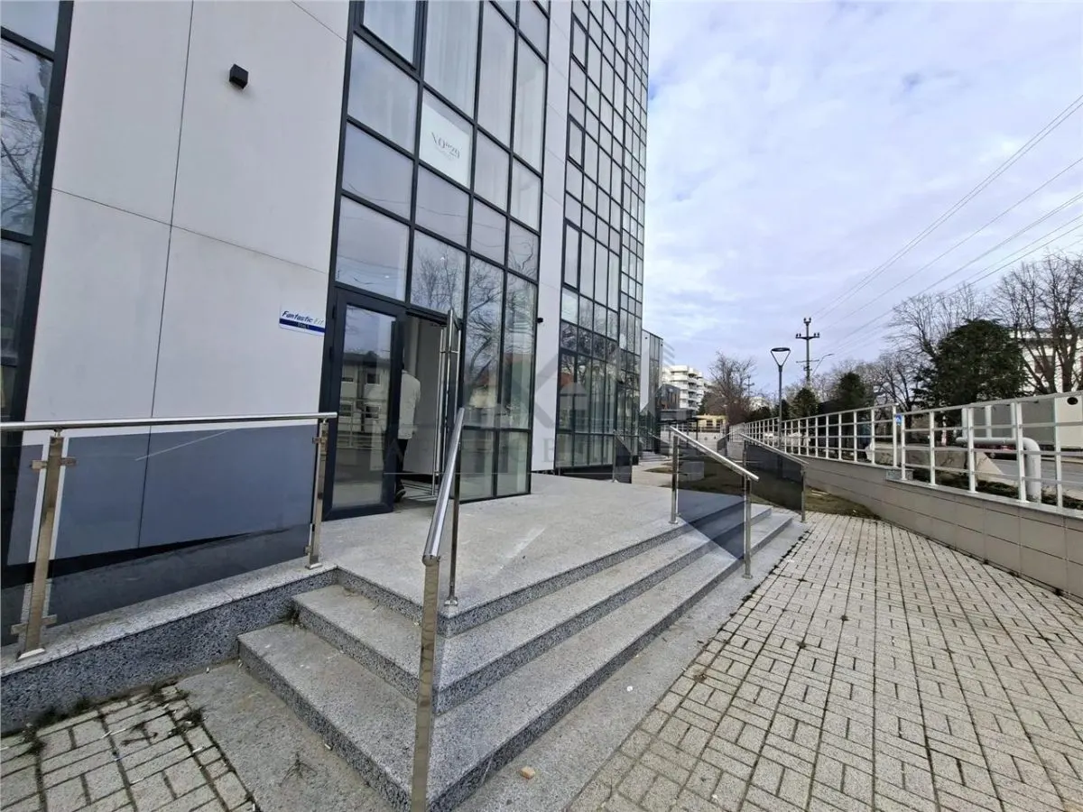 Spatiu comercial 108mp Azimut - Copou TVA inclus - foto 2