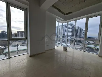 Spatiu comercial 108mp Azimut - Copou TVA inclus - foto 3
