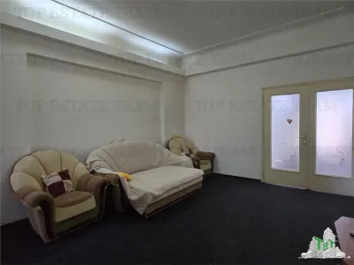 Apartament central 110 mp | Ideal locuita sau birou | 4 camere |  et.2/7 - foto 14