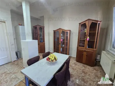 Apartament central 110 mp | Ideal locuita sau birou | 4 camere |  et.2/7 - foto 4