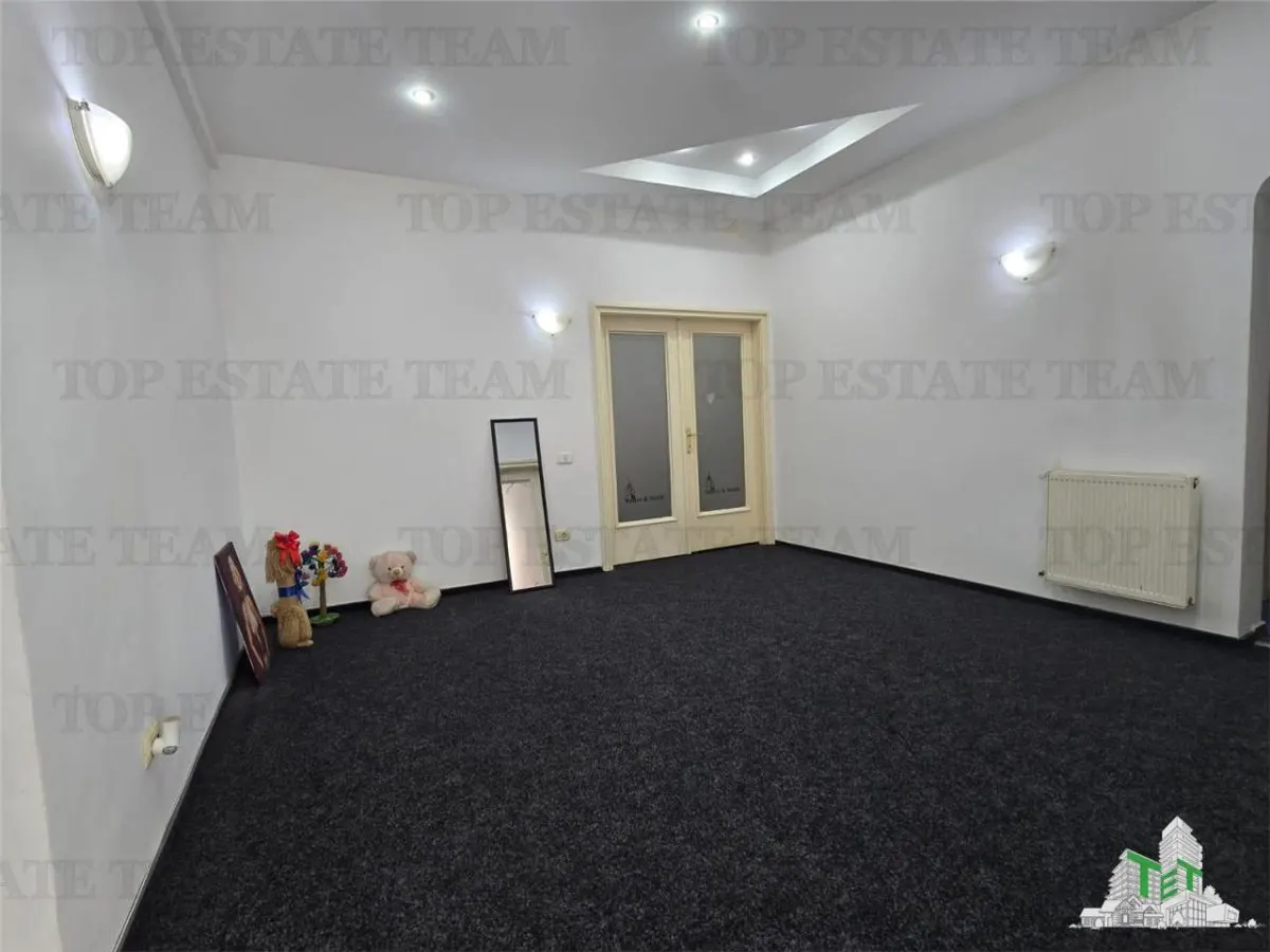 Apartament central 110 mp | Ideal locuita sau birou | 4 camere |  et.2/7 - foto 8