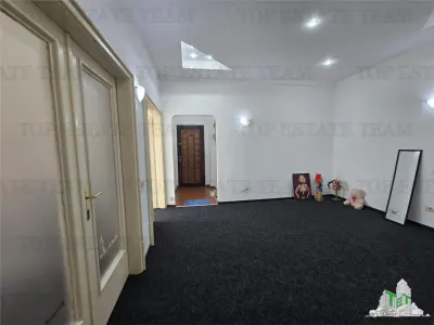 Apartament central 110 mp | Ideal locuita sau birou | 4 camere |  et.2/7 - foto 10