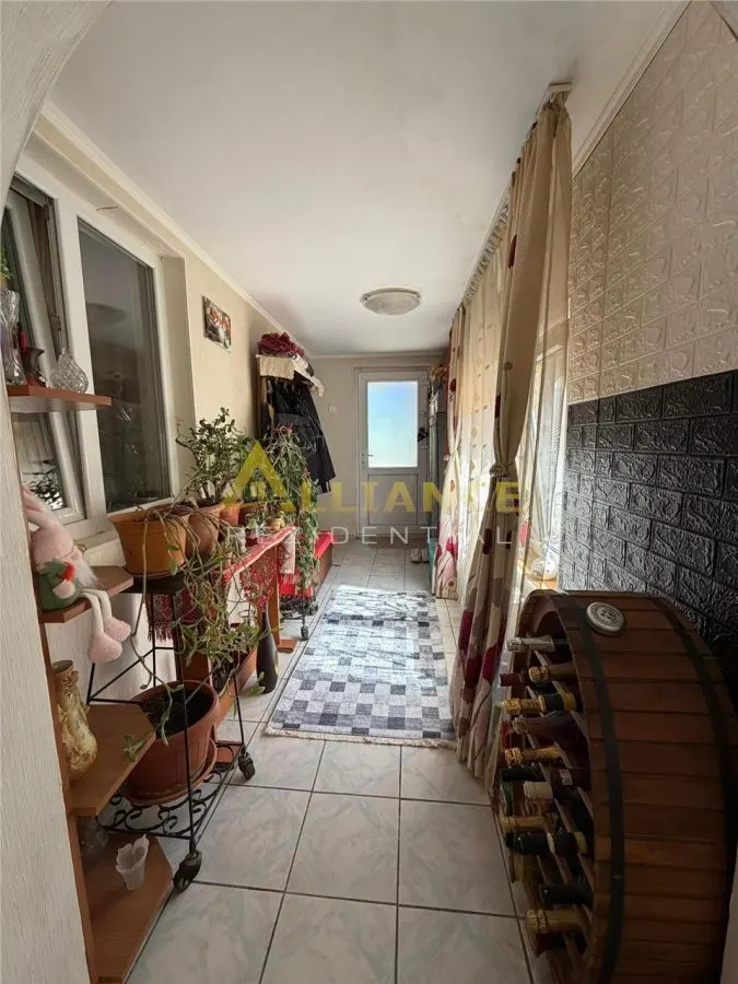 EXCLUSIVITATE - CASA INDIVIDUALĂ - Teren de 754mp - 230.000â‚¬ - foto 3